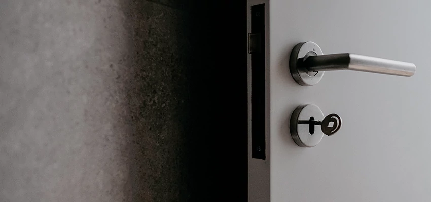 Front Door Handle Repair And Installation in Redlands, CA