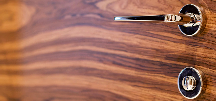 On Demand Locksmith For Key Fobs Repair in Redlands, California